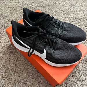 Nike Black and White Athletic Sneakers